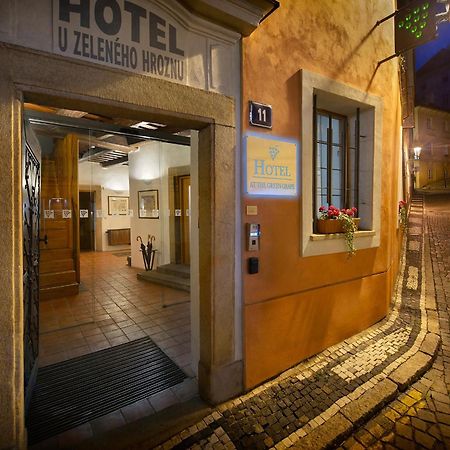 Hotel At The Green Grape Praga Exterior foto